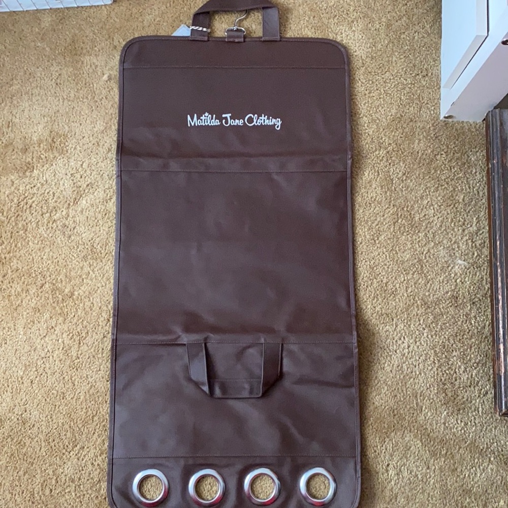 Matilda Jane Accessory Organizer